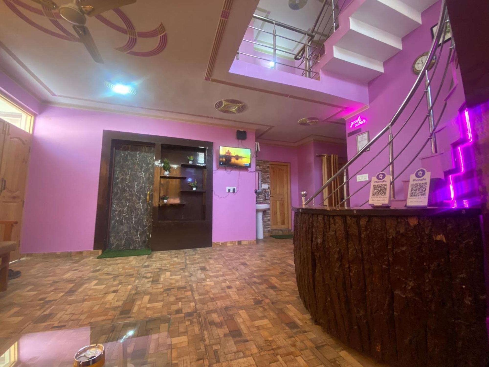 Penthouse Villa Srīnagar Zewnętrze zdjęcie
